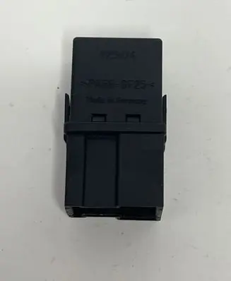 Volvo S40, V40 Other relay MB953382 A1001X7