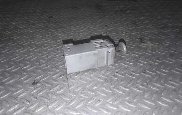 Clutch pedal sensor
