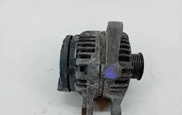 Toyota Avensis T250 Generator/alternator 27060-0D140-A