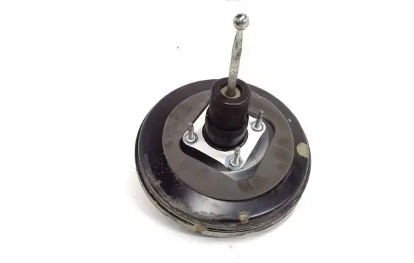 Skoda Fabia Mk2 (5J) Brake booster 6R1614105J