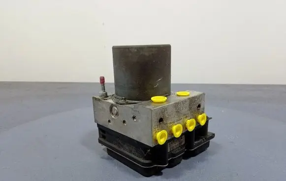 Toyota Auris 150 ABS Pump 0265950512
