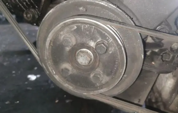 Renault Megane I Crankshaft pulley