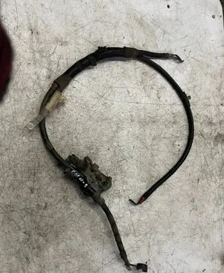 Positive cable (battery)