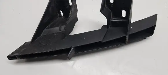 Audi Q7 4L Front bumper mounting bracket