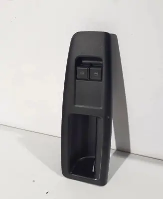Volkswagen Polo IV 9N3 Electric window control switch 6Q1867171E
