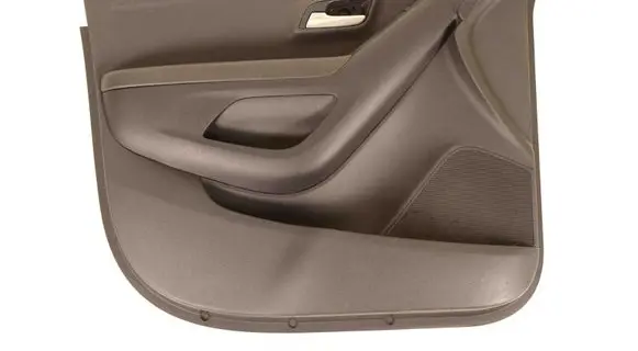 Chevrolet Trax Front door card panel trim AVK34549 95367618