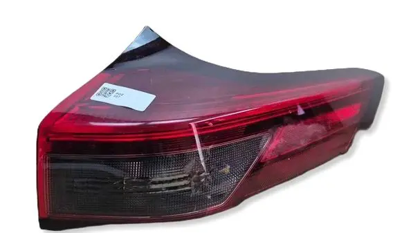 Nissan X-Trail T32 Rear/tail lights 