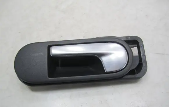 Rear door interior handle
