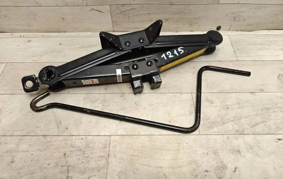Toyota Corolla Verso E121 Lift Jack 20030063159
