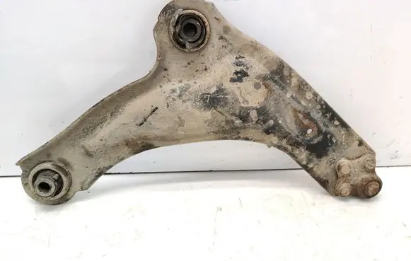 Renault Laguna II Front lower control arm/wishbone