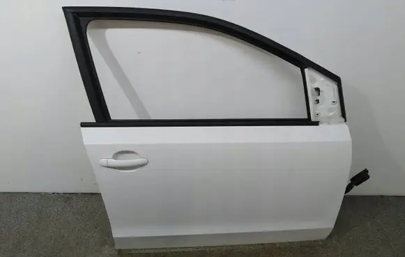 Skoda Citigo Front door
