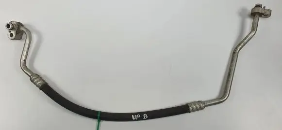 Volkswagen Up Air conditioning (A/C) pipe/hose 1S0820721