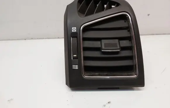 Chevrolet Captiva Dashboard air vent grill cover trim 95192169