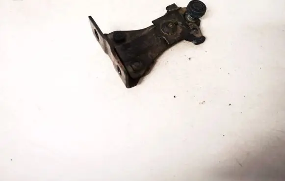 Chrysler Voyager Radiator mount bracket