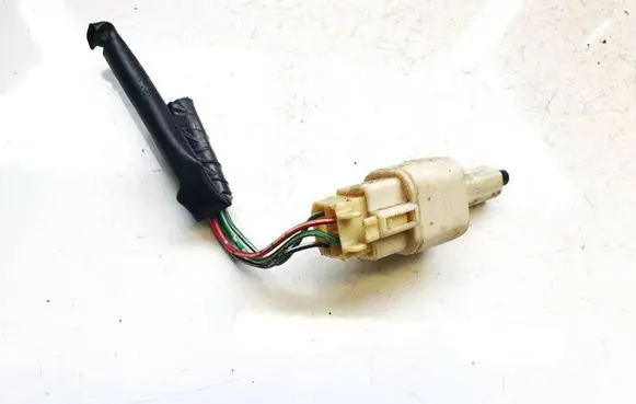 Toyota Aygo AB10 Brake pedal sensor switch 2700 270-0