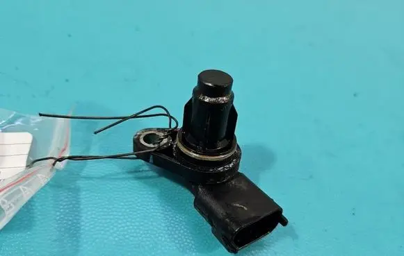 Camshaft position sensor