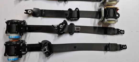 Front seatbelt