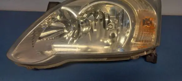 Toyota Corolla E120 E130 Headlight/headlamp 89010390