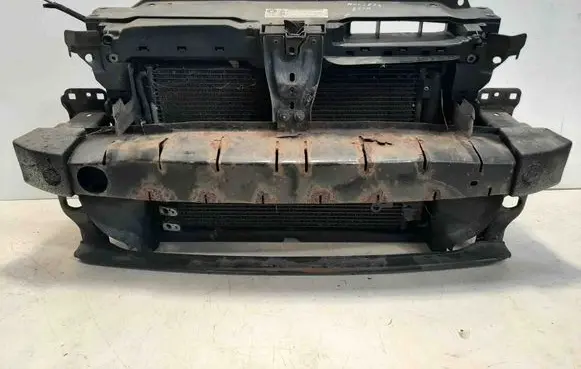 Volkswagen Jetta VI Radiator support slam panel