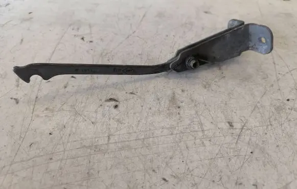 Renault Trafic II (X83) Rear door check strap stopper 197752