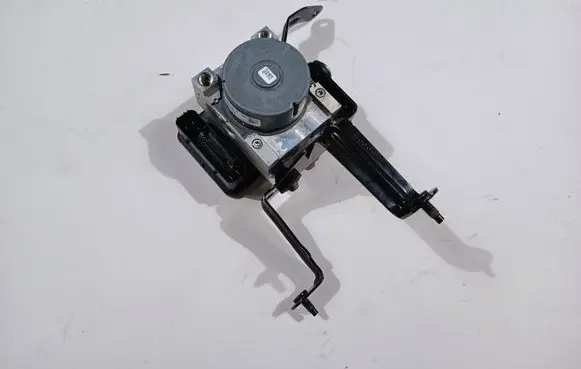 Ford Mustang VI ABS Pump FR3C2C219BEFR3C2C405BE