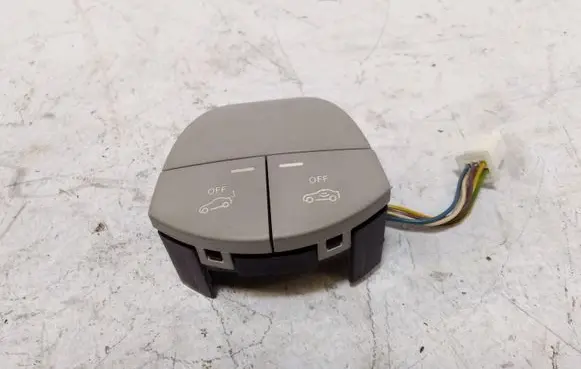 Mercedes-Benz CLS C219 Alarm switch A2118213151