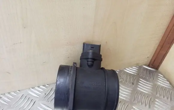 Volvo S60 Mass air flow meter 0280218088 8670115