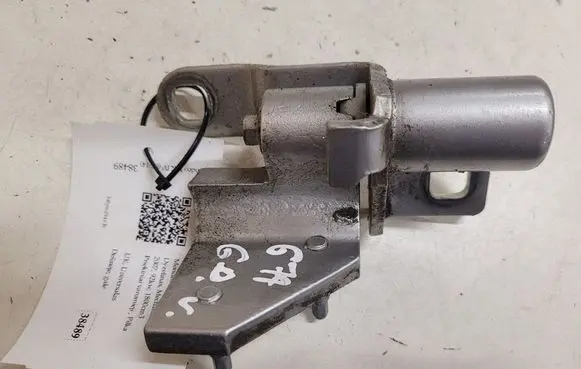 Ford Mondeo MK IV Rear door upper hinge