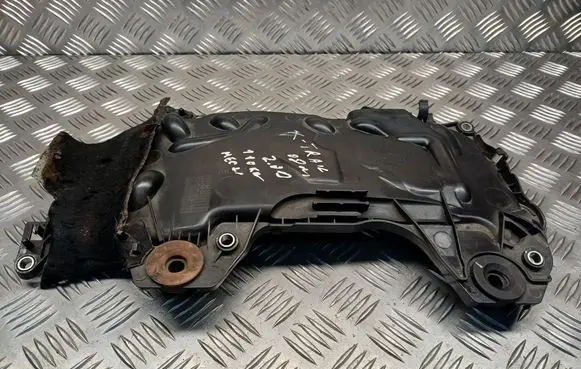 Nissan X-Trail T31 Engine cover (trim) 8200672464 8200638033