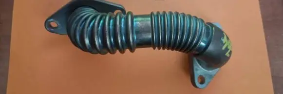Renault Trafic III (X82) EGR valve line/pipe/hose 147252403R 1412000Q1B