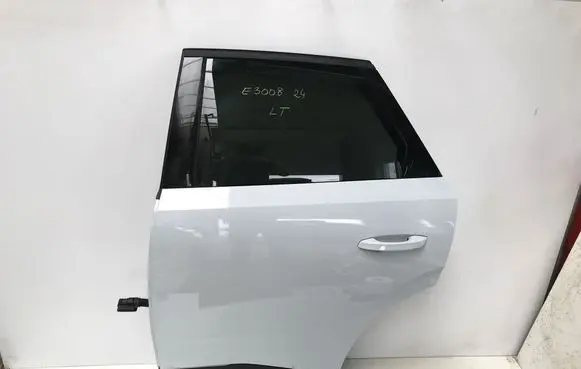 Peugeot 3008 III Rear door