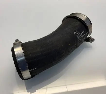 Porsche Macan (95B) Intercooler hose/pipe 95B145738B