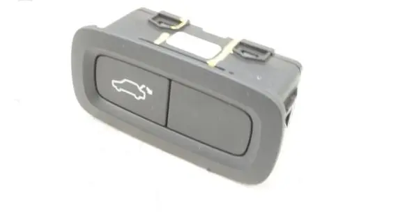 Volvo XC60 Tailgate/boot open switch button 31674800