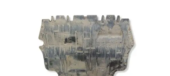 Volkswagen PASSAT B7 Engine splash shield/under tray 3C0825235M