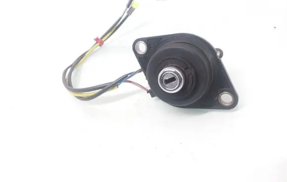 BMW 7 E38 Tailgate exterior lock 8150240