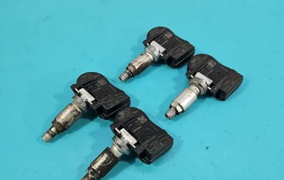 KIA Ceed Tire pressure sensor 529333N100 IMPRK1583974