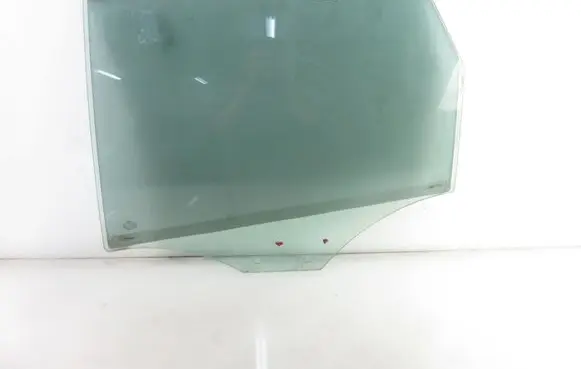 Audi Q5 SQ5 Rear door window glass 