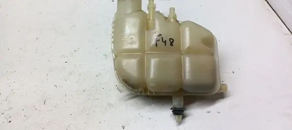 BMW X1 F48 F49 Coolant expansion tank/reservoir 7617362