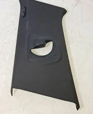 BMW 5 G30 G31 (B) pillar trim (top) 2017345 23112021