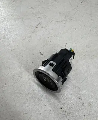 Land Rover Discovery 5 Engine start stop button switch GPLA14C376AB 651073 PSMGB