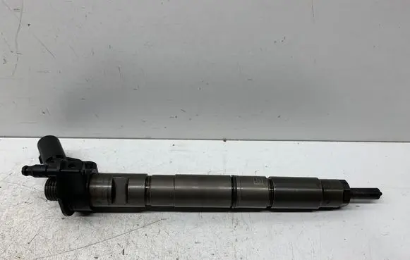 Audi A4 S4 B7 8E 8H Fuel injector 0445115054 059130 061109