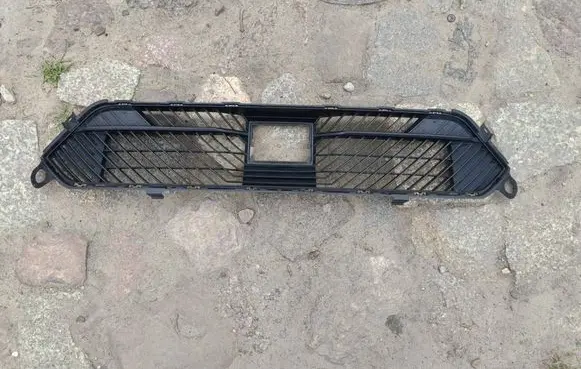 Citroen C4 III e-C4 Front bumper lower grill 086553