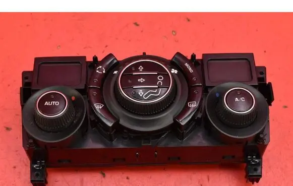Citroen C3 Picasso Climate control unit 96711892XU