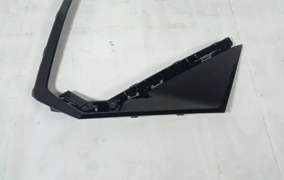 Hyundai Tucson IV NX4 Front bumper splitter molding 86596N7GB0