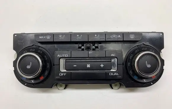 Skoda Octavia Mk2 (1Z) Climate control unit 3T0907044BE 5HB00974965