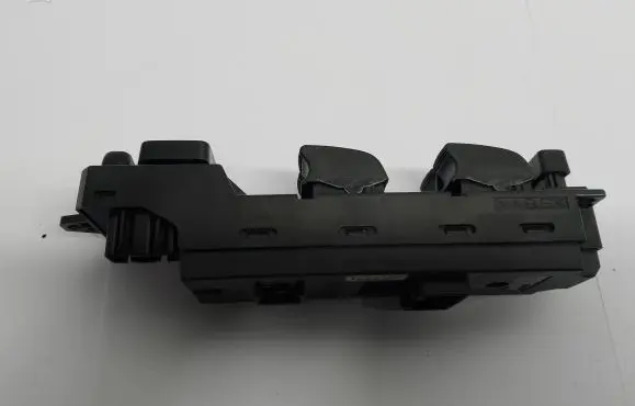 Mazda 626 Central console control unit 