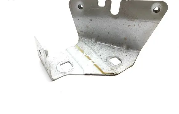 Renault Trafic III (X82) Fender mounting bracket 52045R 9107