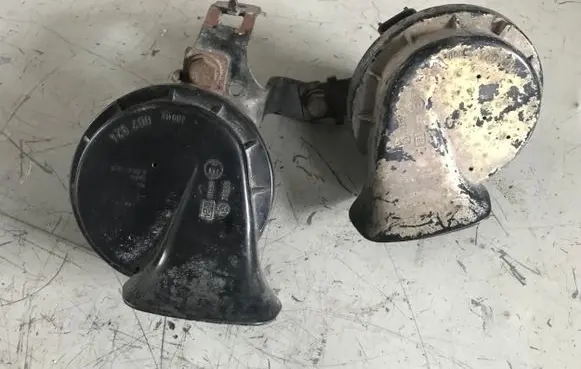 Opel Zafira B Horn signal 002924