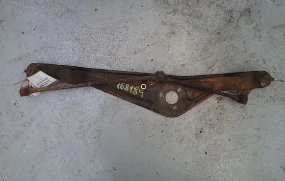 Volkswagen Golf I Front wiper linkage and motor