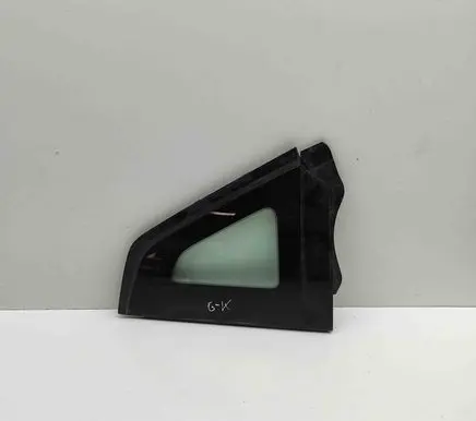 Nissan 370Z Rear side window 833071EA0A